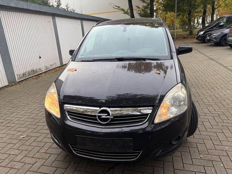 Gebraucht 2009 Opel Zafira Innovation Van / Kleinbus | 4.800 € (Teuer) - Bild 1/4