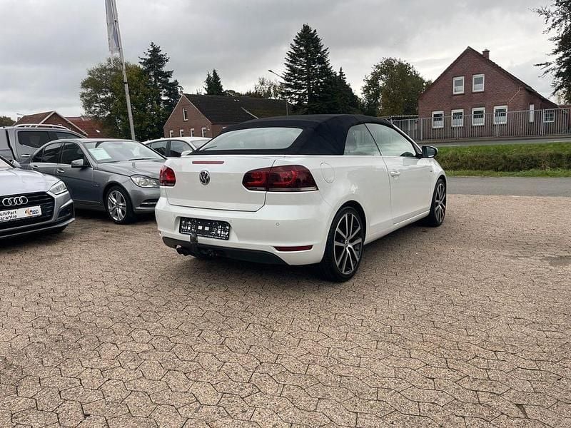 Gebraucht VW Golf Cabriolet Basis 140 PS (102 kW) 2015 Weiß Cabrio
