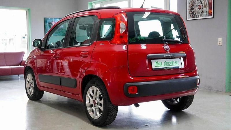 Gebraucht Fiat Panda Lounge 86 PS (63 kW) 2014 Rot Kleinwagen