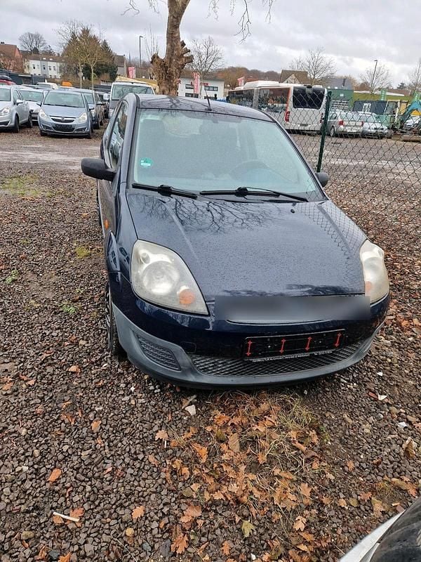 Blau Gebraucht 2007 Ford Fiesta Limousine | 1.150 € (Guter Preis) - Bild 1/4