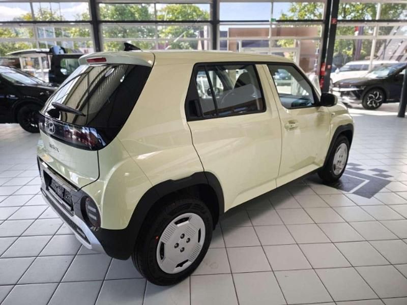 Gebraucht Hyundai Inster Select 71 kW (97 PS) 2025 Weiss Kleinwagen