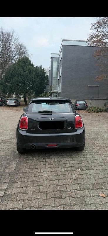 Gebraucht Mini One D 95 PS (69 kW) 2017 Schwarz Kleinwagen