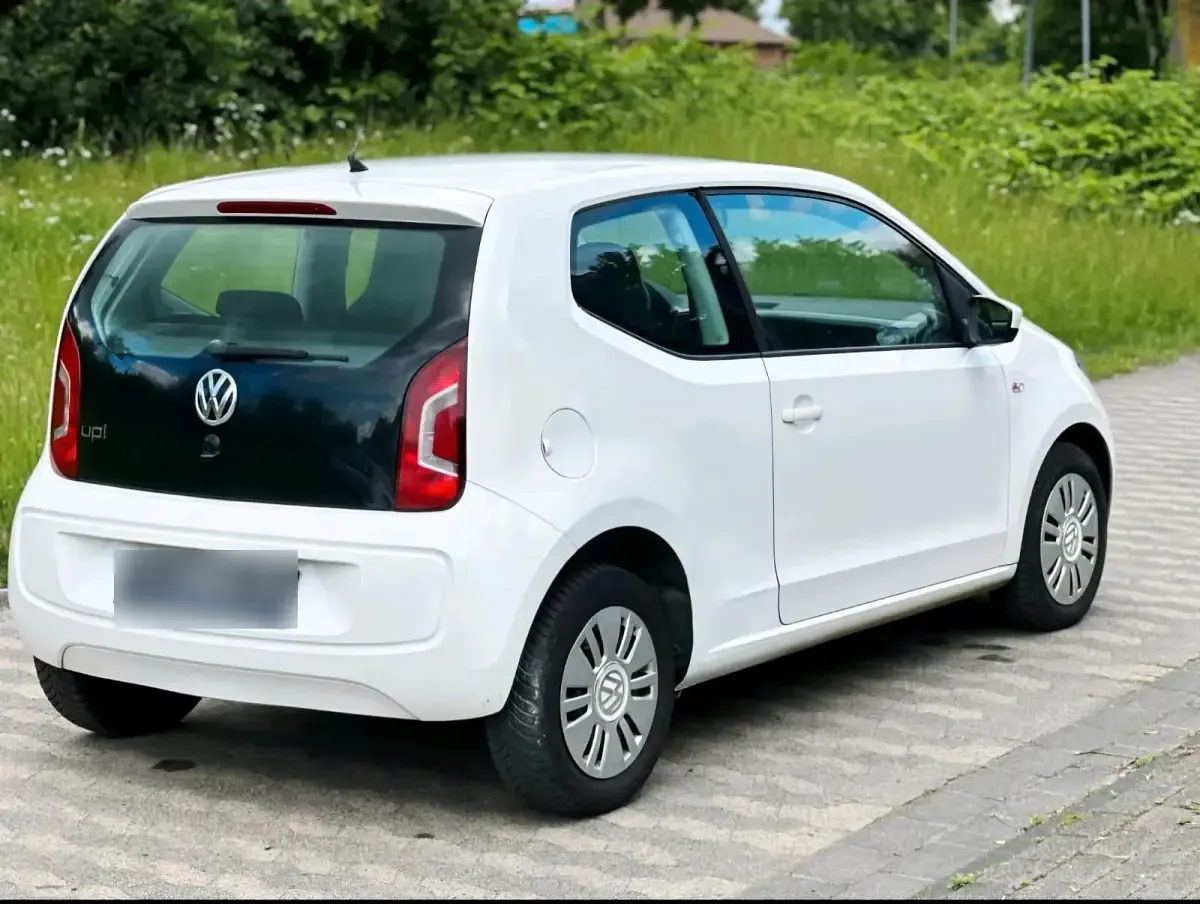 Gebraucht VW up! 60 PS (44 kW) 2012 Weiß Kleinwagen