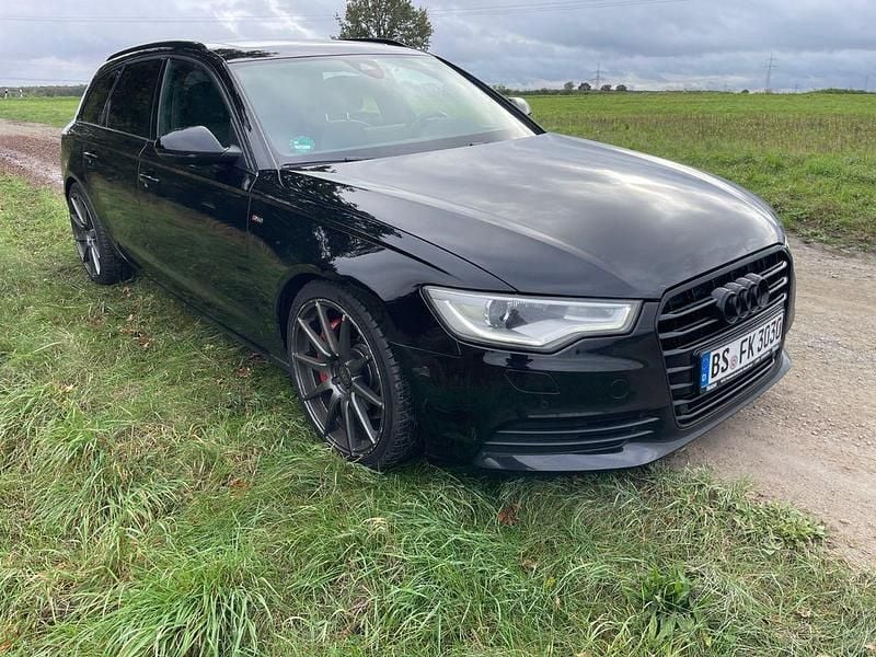 Schwarz Gebraucht 2012 Audi A6 Sport Kombi | 8.690 € (Superpreis) - Bild 1/4
