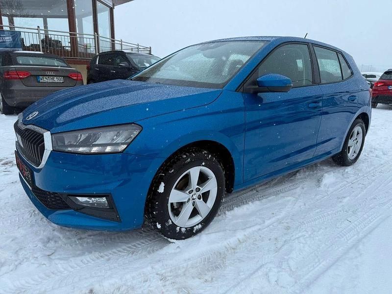 Gebraucht Skoda Fabia Selection 95 PS (69 kW) 2024 Blau Limousine