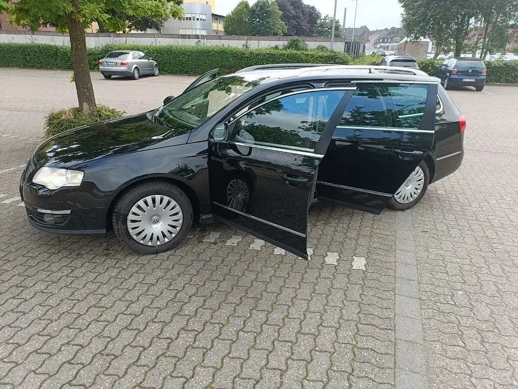 Gebraucht VW Passat 140 PS (102 kW) 2007 Schwarz Kombi