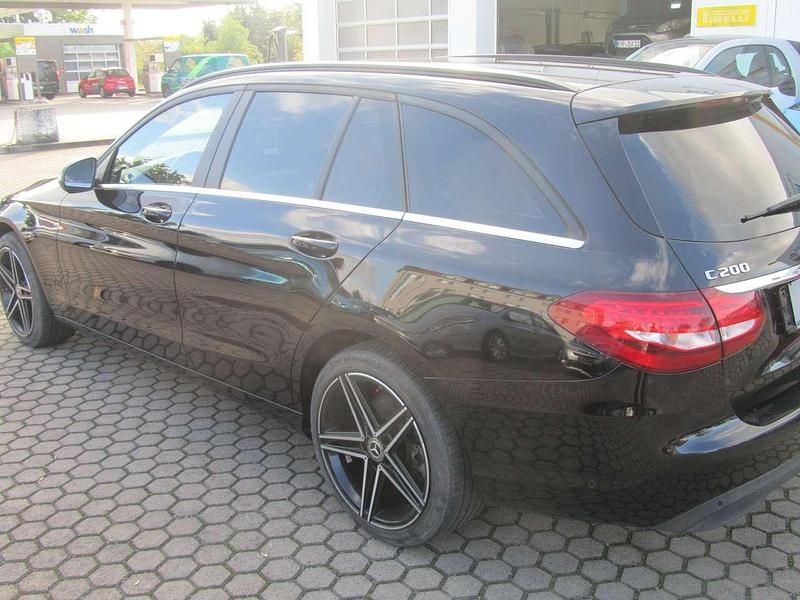 Gebraucht Mercedes C200 Avantgarde 184 PS (135 kW) 2016 Schwarz Kombi