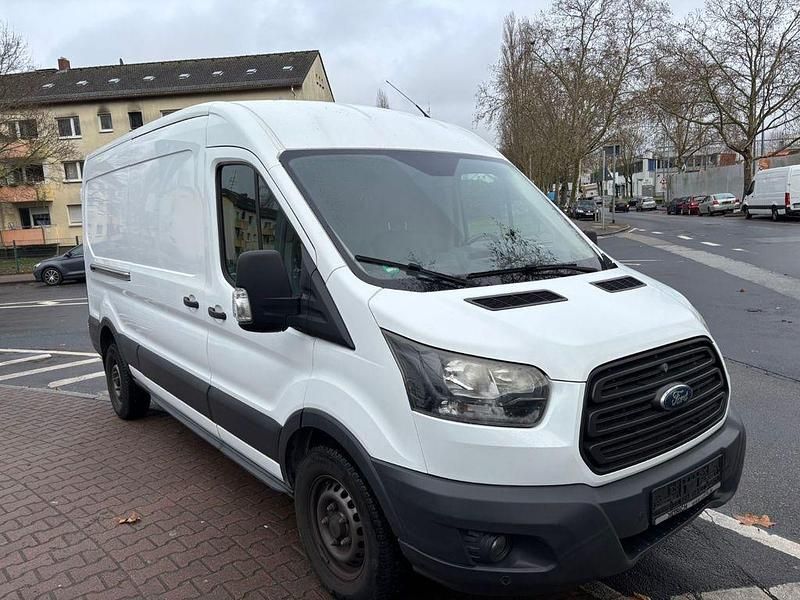 Gebraucht Ford Transit 131 PS (96 kW) 2017 Weiß Van / Kleinbus