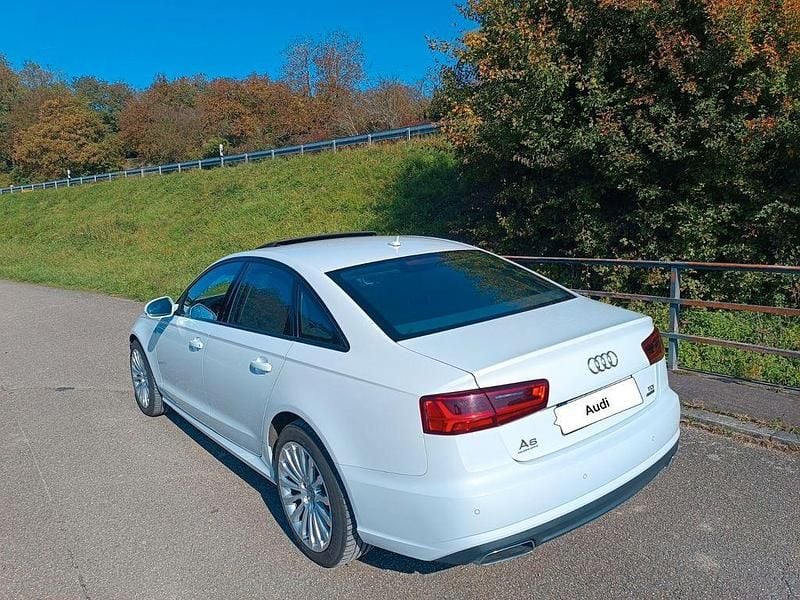 Gebraucht Audi A6 Ambiente 218 PS (160 kW) 2016 Weiß Limousine