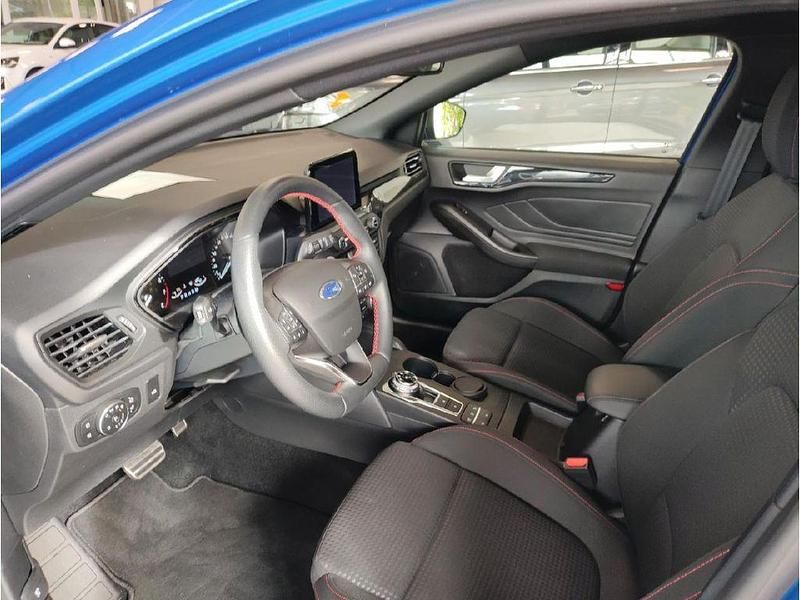 Gebraucht Ford Focus 125 PS (91 kW) 2021 Dynamicblau metallic (metallic) Kombi
