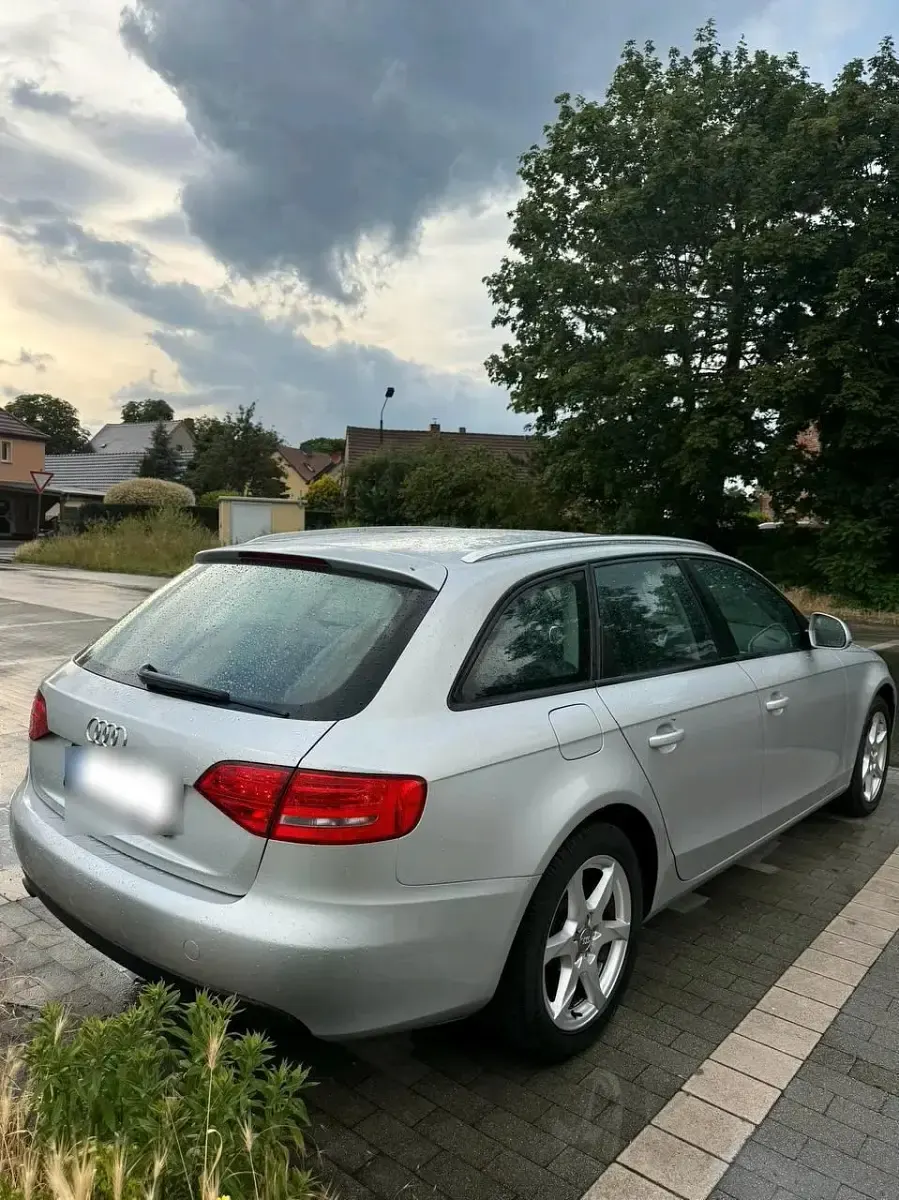 Gebraucht Audi A4 160 PS (117 kW) 2009 Kombi