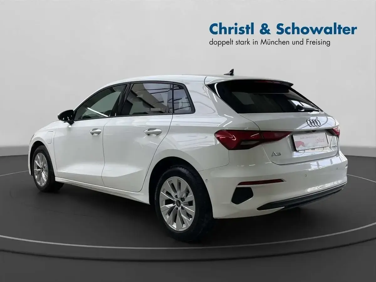 Gebraucht Audi A3 S-Line 204 PS (150 kW) 2022 Weiß Limousine