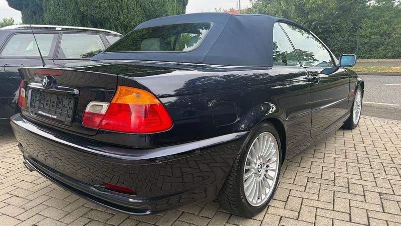 Gebraucht BMW 330 Cabriolet Performance 231 PS (169 kW) 2001 Blau Cabrio