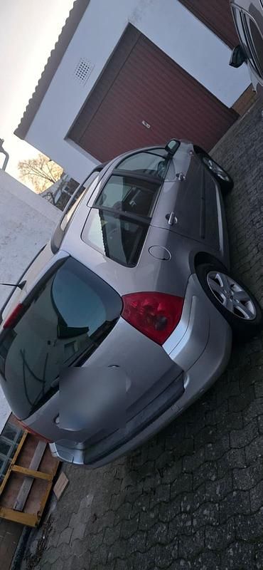 Gebraucht Peugeot 307 110 PS (80 kW) 2003 Limousine