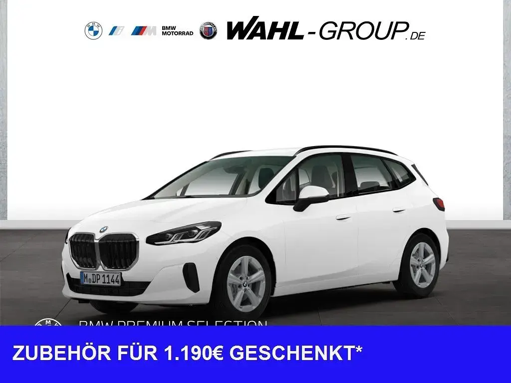 Gebraucht BMW 220 Performance 163 PS (119 kW) 2025 Weiß Van / Kleinbus
