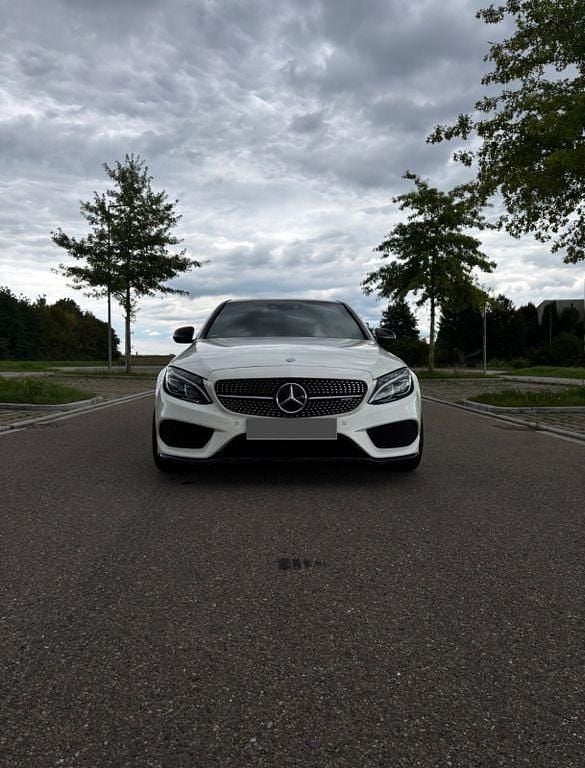Weiß Gebraucht 2016 Mercedes C43 AMG AMG Limousine | 32.999 € (Teuer) - Bild 1/4