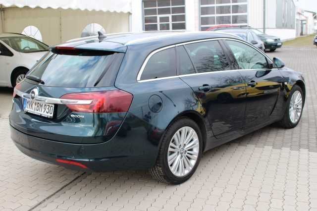 Gebraucht Opel Insignia 163 PS (119 kW) 2013 Grün metallic Kombi