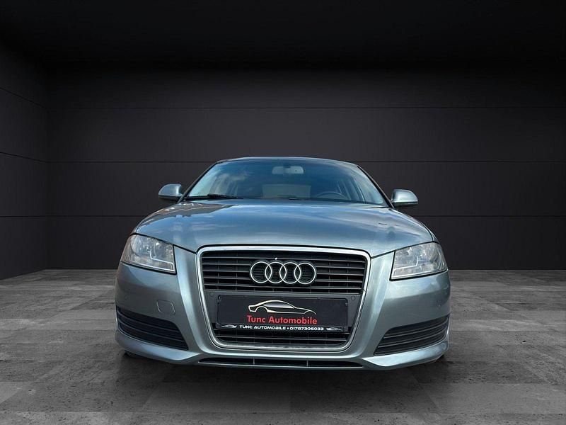 Gebraucht Audi A3 Ambiente 125 PS (91 kW) 2009 Grau Kleinwagen