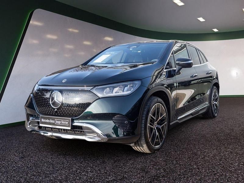Gebraucht Mercedes EQE300 Advanced Plus 180 kW (245 PS) 2025 Grün SUV