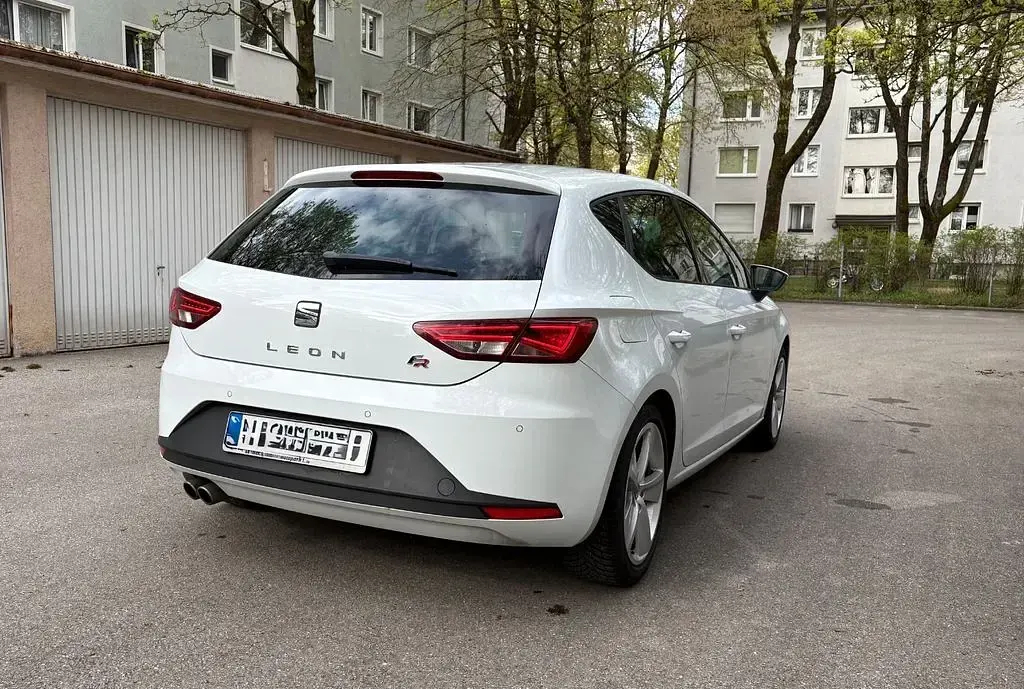 Usata Seat Leon FR 184 CV (135 kW) 2015 Bianco Berlina