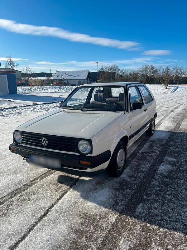 Weiß Gebraucht 1990 VW Golf II Kleinwagen | 1.950 € - Bild 1/4