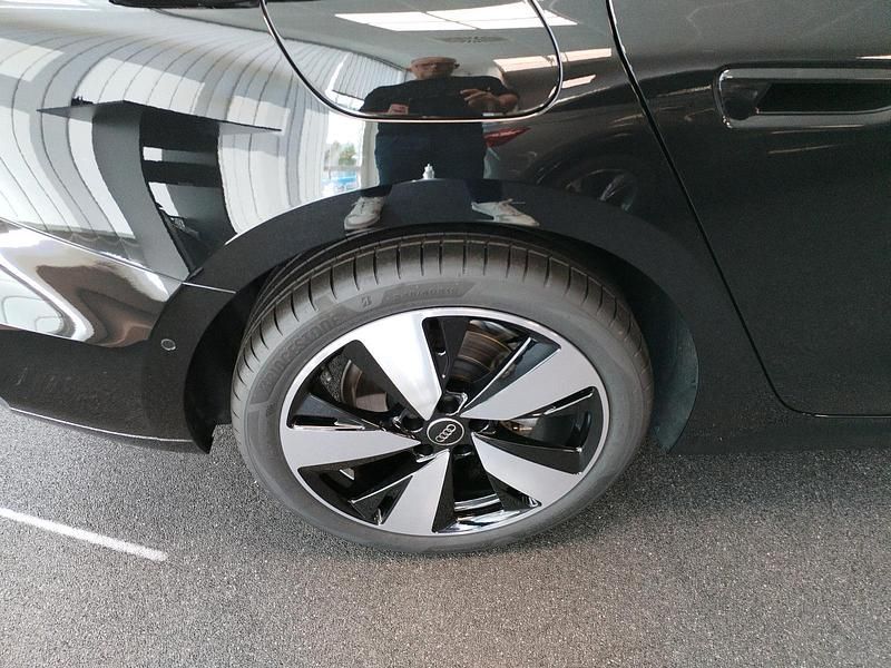 Gebraucht Audi A5 Basis 150 PS (110 kW) 2025 Schwarz Limousine