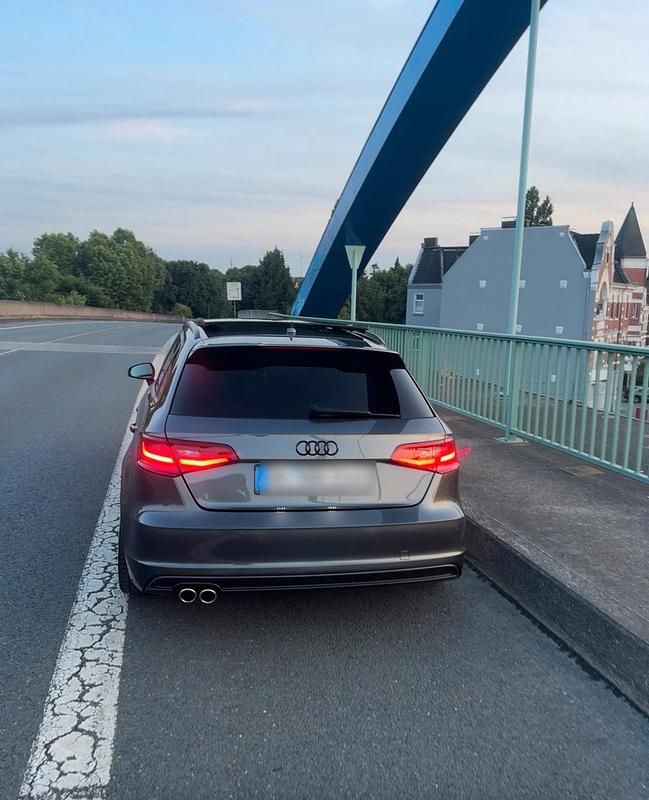 Gebraucht Audi A3 S-Line 184 PS (135 kW) 2013 Grau Limousine