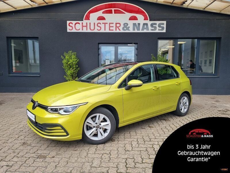 Limonengelb metallic Gebraucht 2020 VW Golf VIII Life Kleinwagen | 18.690 € (Guter Preis) - Bild 1/4