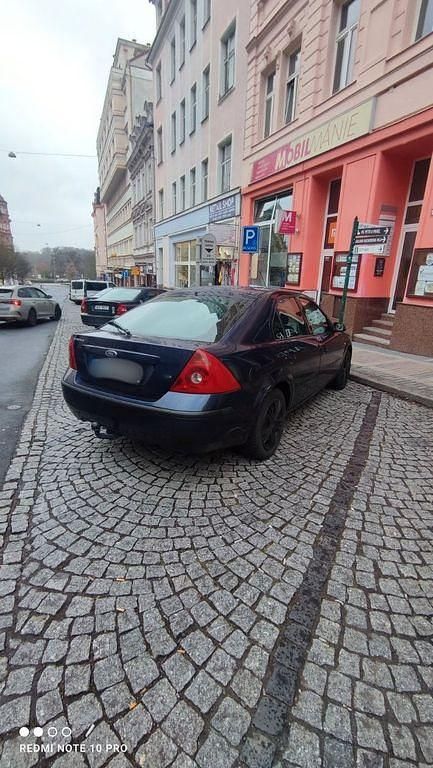 Gebraucht Ford Mondeo 125 PS (91 kW) 2001 Blau Limousine