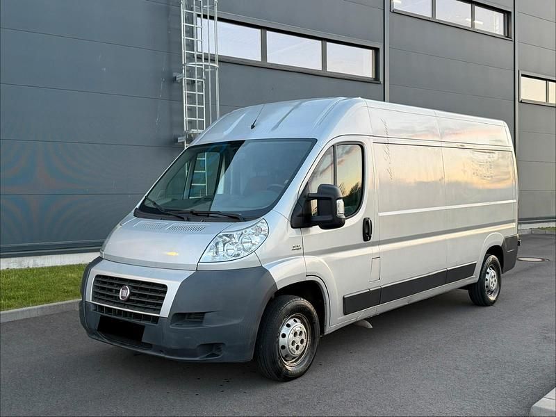 Gebraucht Fiat Ducato 120 PS (88 kW) 2008 Silber Van