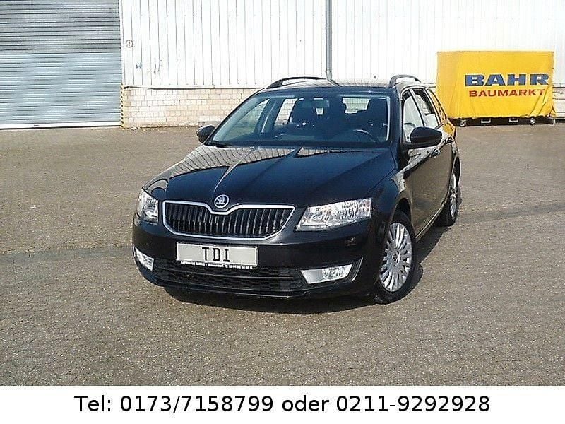 Gebraucht Skoda Octavia Ambition 110 PS (80 kW) 2017 Schwarz Kombi