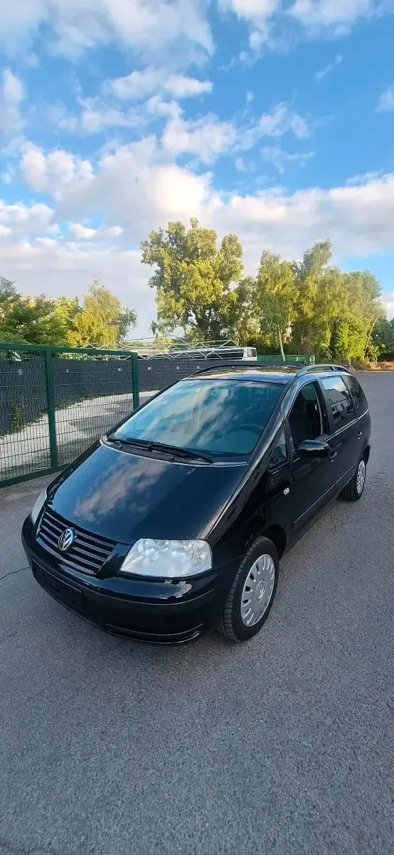 Gebraucht VW Sharan 116 PS (85 kW) 2005 Schwarz Van / Kleinbus