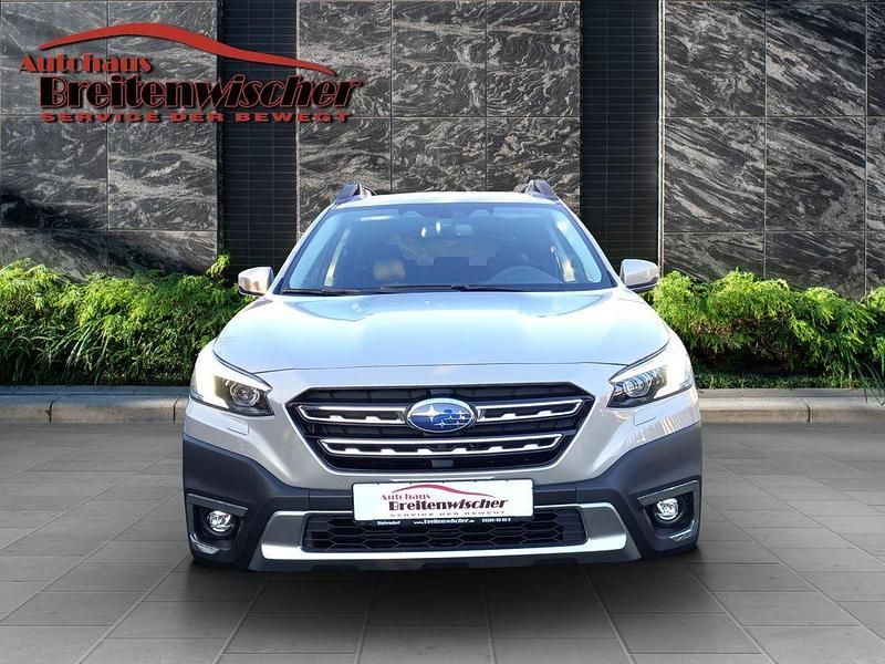 Neu Subaru Outback Active 169 PS (124 kW) 2025 Beige Limousine