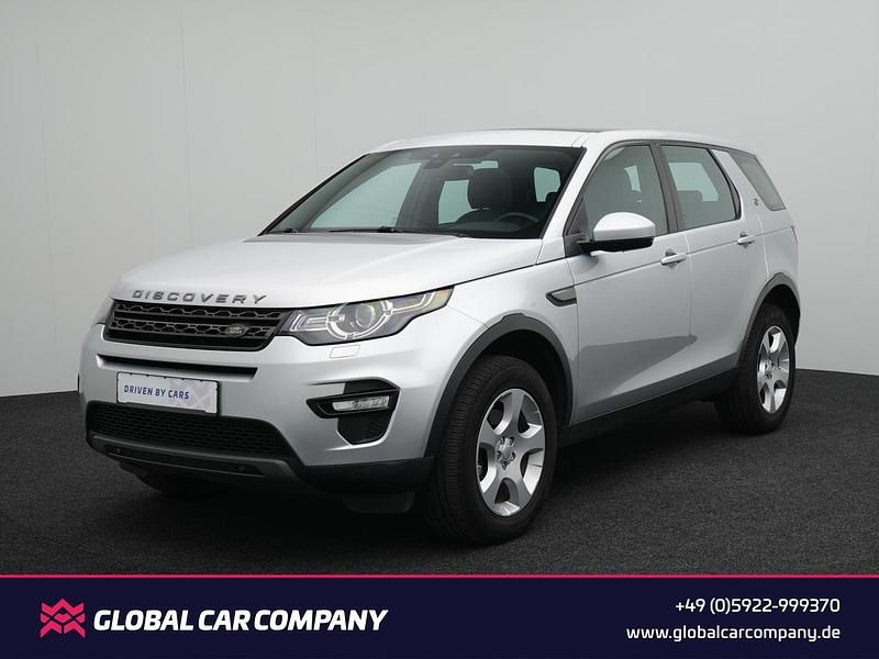Grau Gebraucht 2017 Land Rover Discovery Sport SUV | 13.950 € (Superpreis) - Bild 1/4