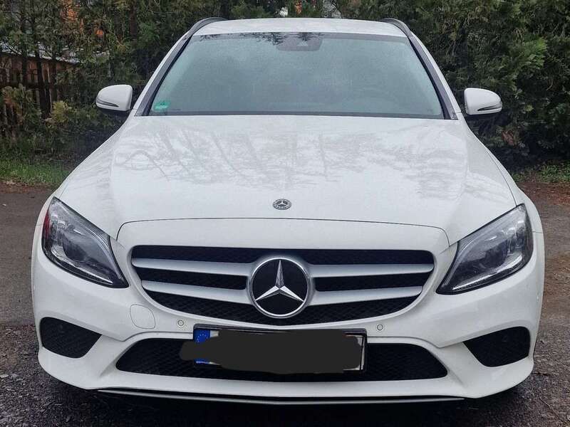 Weiß Gebraucht 2019 Mercedes C200 Kombi | 16.490 € (Guter Preis) - Bild 1/4