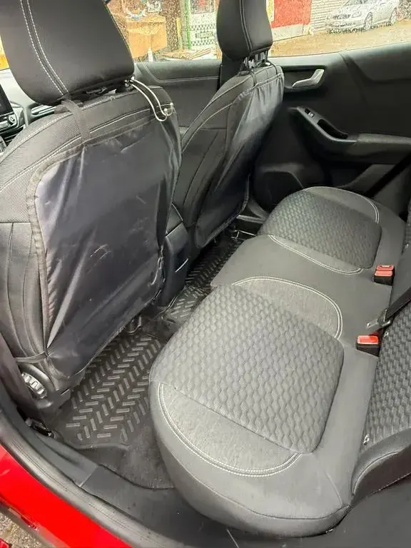 Gebraucht Ford Puma Titanium 125 PS (91 kW) 2020 Rot SUV