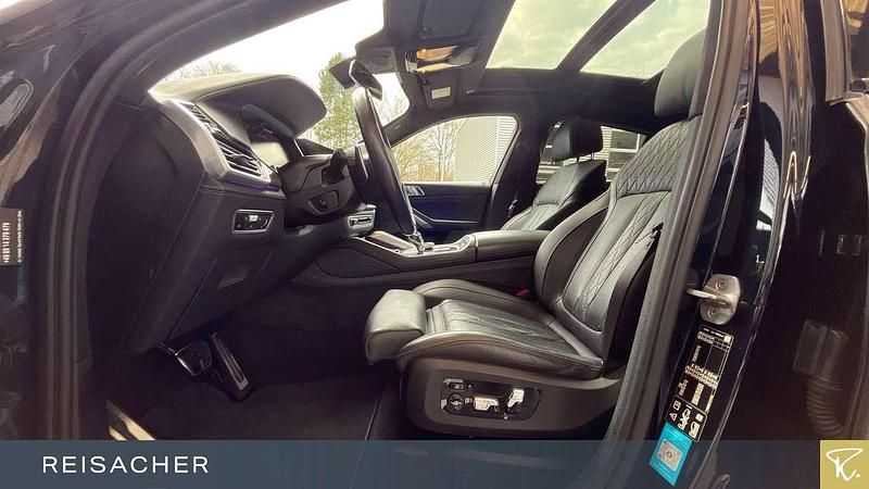 Gebraucht BMW X6 M 530 PS (389 kW) 2023 Carbonschwarz metallic SUV