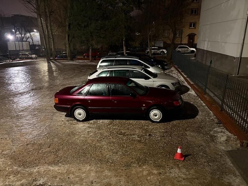 Second-hand Audi 100 115 CP (84 kW) 1994 Roșu Berlinǎ