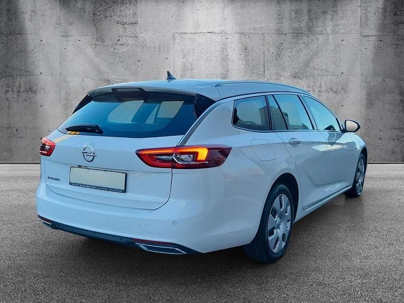 Gebraucht Opel Insignia 174 PS (127 kW) 2021 Weiß Kombi
