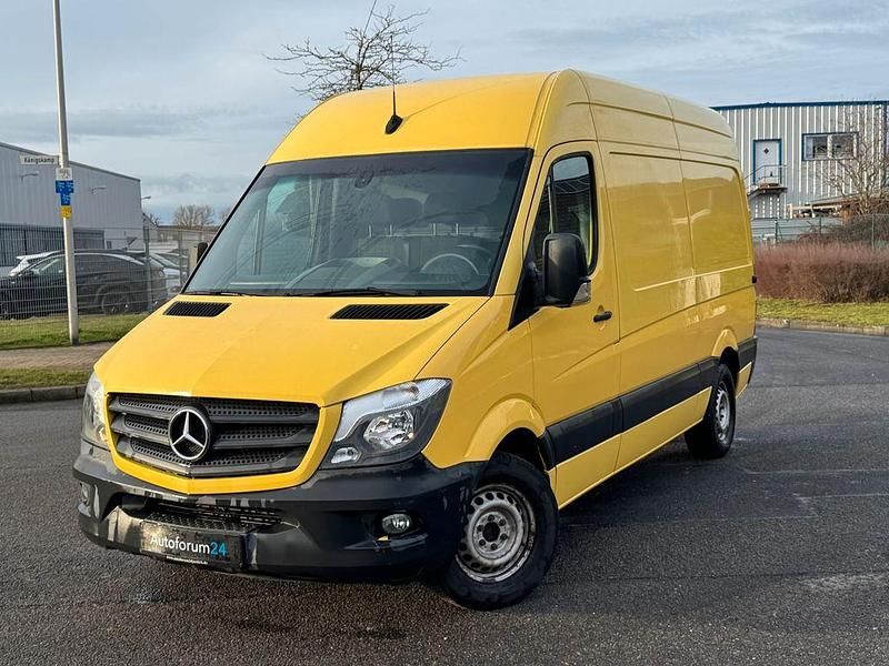 Gebraucht Mercedes Sprinter 163 PS (119 kW) 2018 Gelb Van