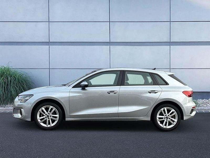 Gebraucht Audi A3 Performance 116 PS (85 kW) 2023 Silber Limousine