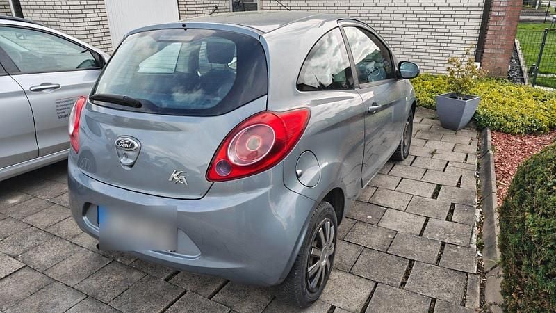 Gebraucht Ford Ka Trend 69 PS (50 kW) 2009 Grau Kleinwagen