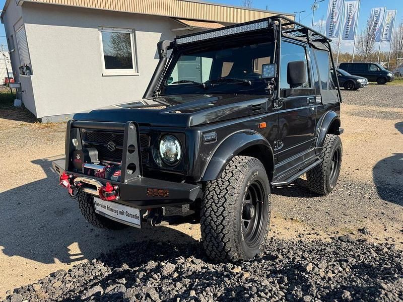 Second-hand Suzuki Samurai 69 CP (50 kW) 1997 Negru SUV