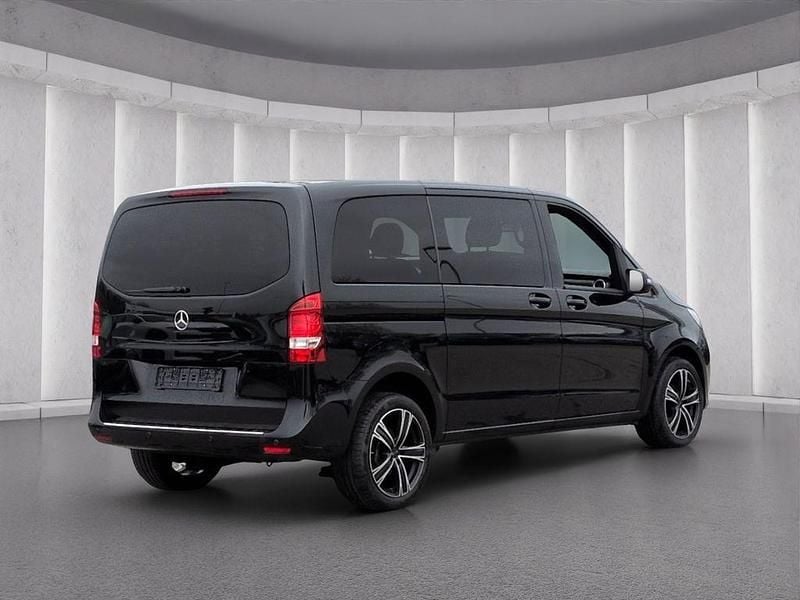 Gebraucht Mercedes V200 136 PS (100 kW) 2018 Schwarz Van / Kleinbus