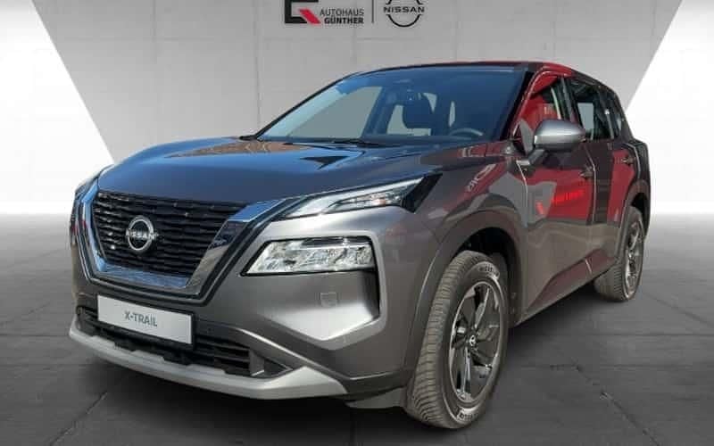 Grau Gebraucht 2025 Nissan X-Trail Acenta SUV | 31.297 € (Superpreis) - Bild 1/4