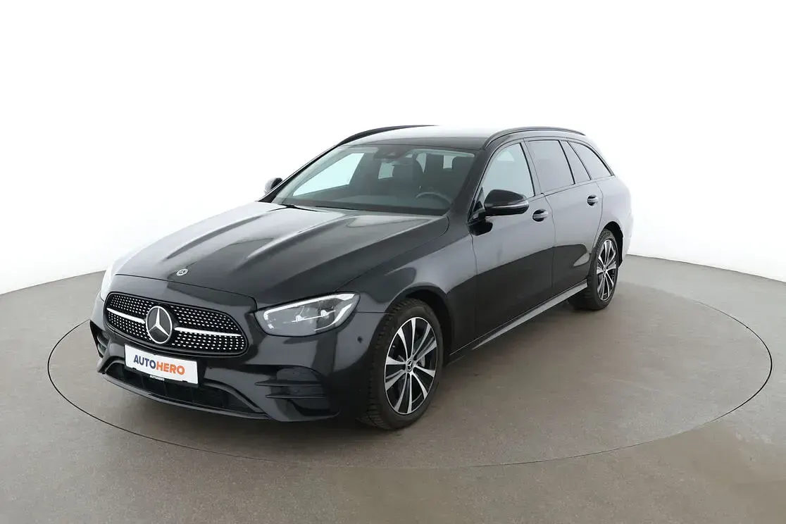 Gebraucht Mercedes E300 AMG line 2021 Kombi