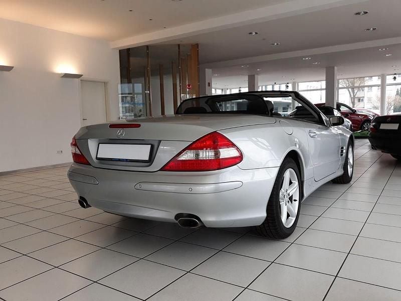 Gebraucht Mercedes SL350 272 PS (200 kW) 2007 Silber Cabrio
