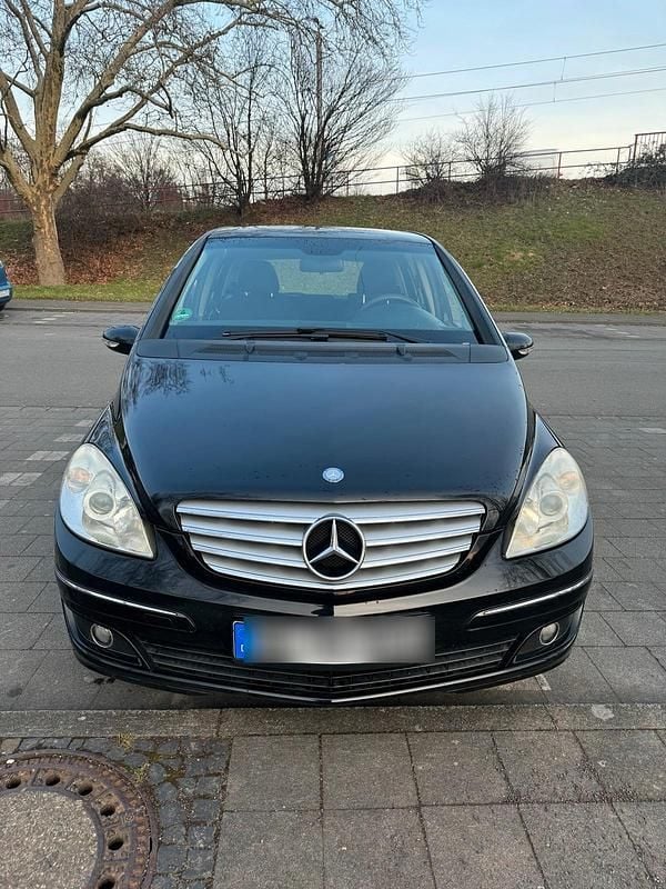 Gebraucht Mercedes B150 95 PS (69 kW) 2006 Schwarz Van / Kleinbus