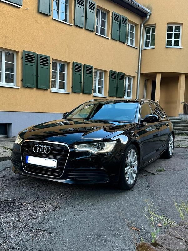 Schwarz Gebraucht 2012 Audi A6 Kombi | 9.500 € (Teuer) - Bild 1/4