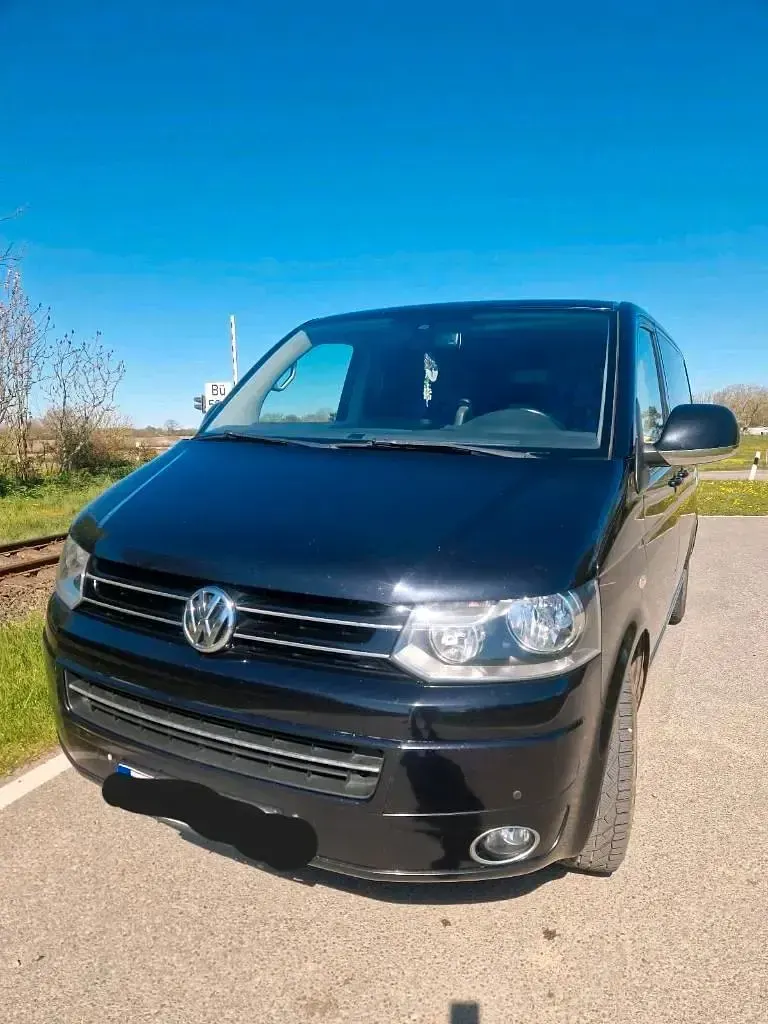 Gebraucht VW Multivan Cup 140 PS (102 kW) 2014 Schwarz Van / Kleinbus